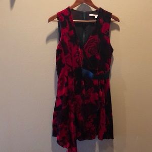 Black and red velvet dress.